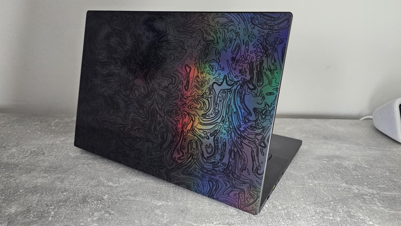 Dbrand δέρμα