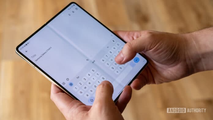 Samsung Galaxy Z Fold 5 typing unfolded