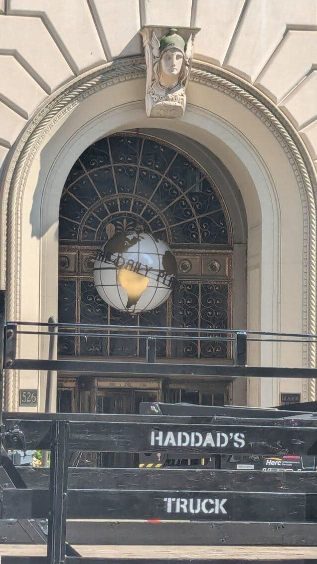 Superman: New Daily Planet Set Photos