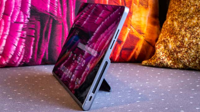 Μια φωτογραφία του Lenovo Tab Plus