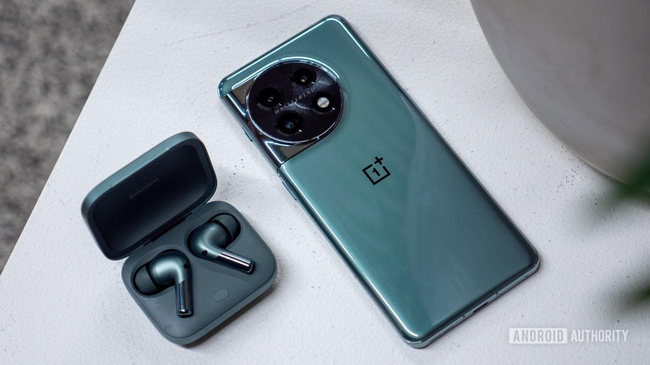 oneplus 11 με oneplus buds pro 2