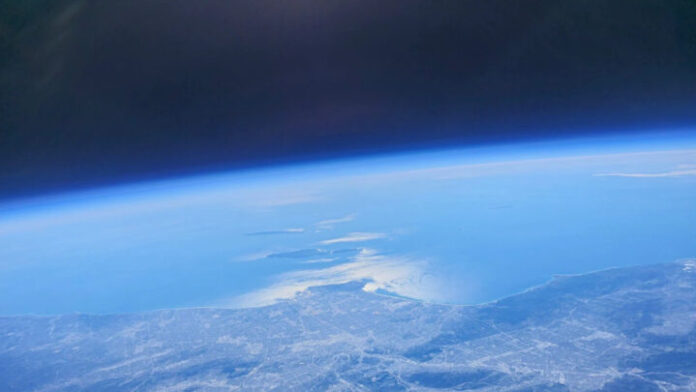 Samsung Galaxy S24 Ultra Camera Earth Space 01