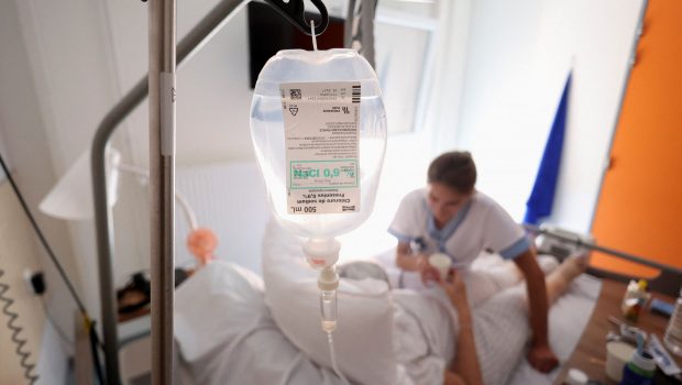 Βρετανία: Στη φόρα ευαίσθητα δεδομένα ασθενών έπειτα από κυβερνοεπίθεση σε πάροχο υγείας