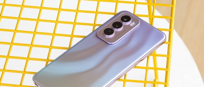 Ανασκόπηση Oppo Reno12 Pro - Δοκιμές GSMArena.com

