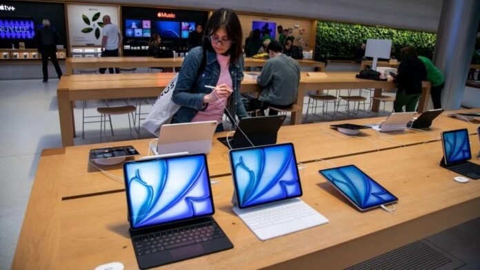 Η Apple τερματίζει το δανειακό πρόγραμμα Pay Later