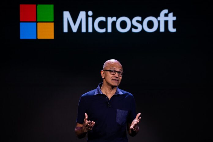 Η ΕΕ κατηγορεί τη Microsoft για παραβίαση του ανταγωνισμού λόγω ομαδοποίησης ομάδων
