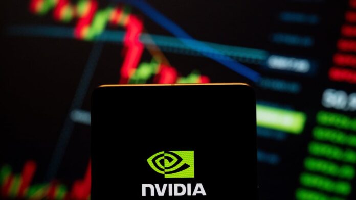 Η Nvidia χάνει 500 δισεκατομμύρια δολάρια σε αξία και το στέμμα της «πολυτιμότερης εταιρείας».

