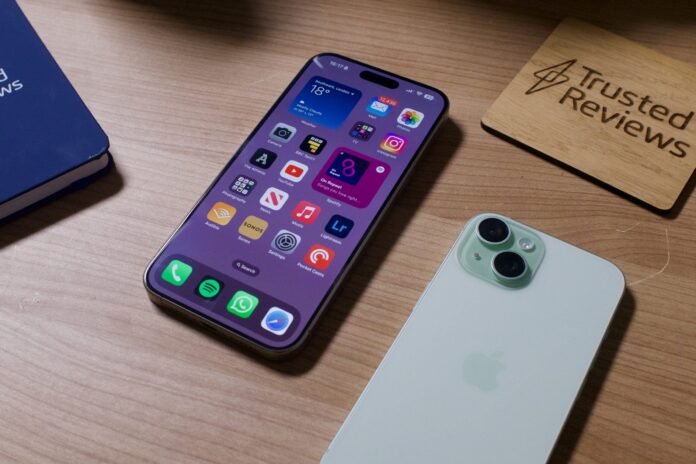  Θα χρειαστείτε το iPhone 16 για να τρέξετε το iOS 18 AI;  Ο tipster της Apple ζυγίζει
