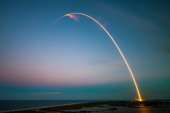 Η αποστολή ISS Deorbit πηγαίνει στο SpaceX για 843 εκατομμύρια δολάρια

