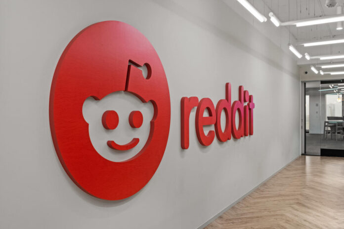 Το Reddit ειδοποιεί τα scrapers AI
