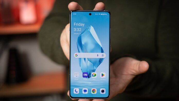 Ενημέρωση εβδομαδιαίων προσφορών: Motorola Razr (2023), OnePlus 12R, Pixel 8 Pro και περιμένουν περισσότερες καυτές προσφορές

