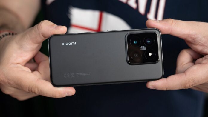 Η κύρια κάμερα Xiaomi 15 Pro μπορεί να αποχαιρετήσει το μεταβλητό διάφραγμα
