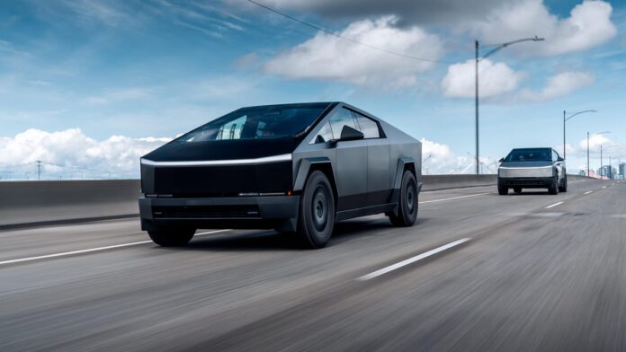 Ο Tesla ανακαλεί ξανά τα Cybertrucks
