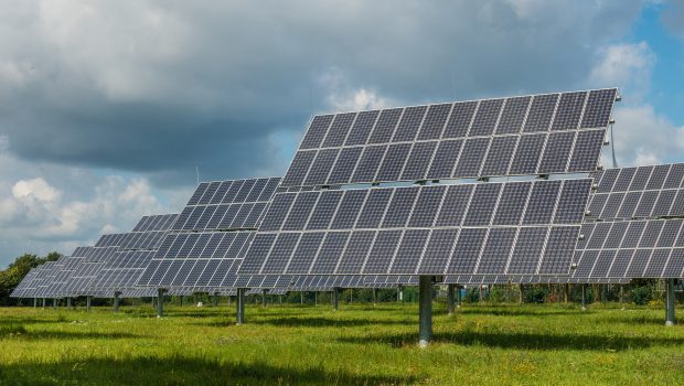 Πώς η ανάπτυξή της ηλιακής ενέργειας μπορεί να αλλάξει τον κόσμο