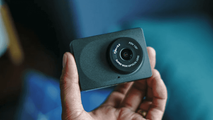 Η κάμερα Xiaomi Yi Compact με βίντεο FullHD 60 fps και WiFi κοστίζει μόνο 32 € στην ευρωπαϊκή αποθήκη
