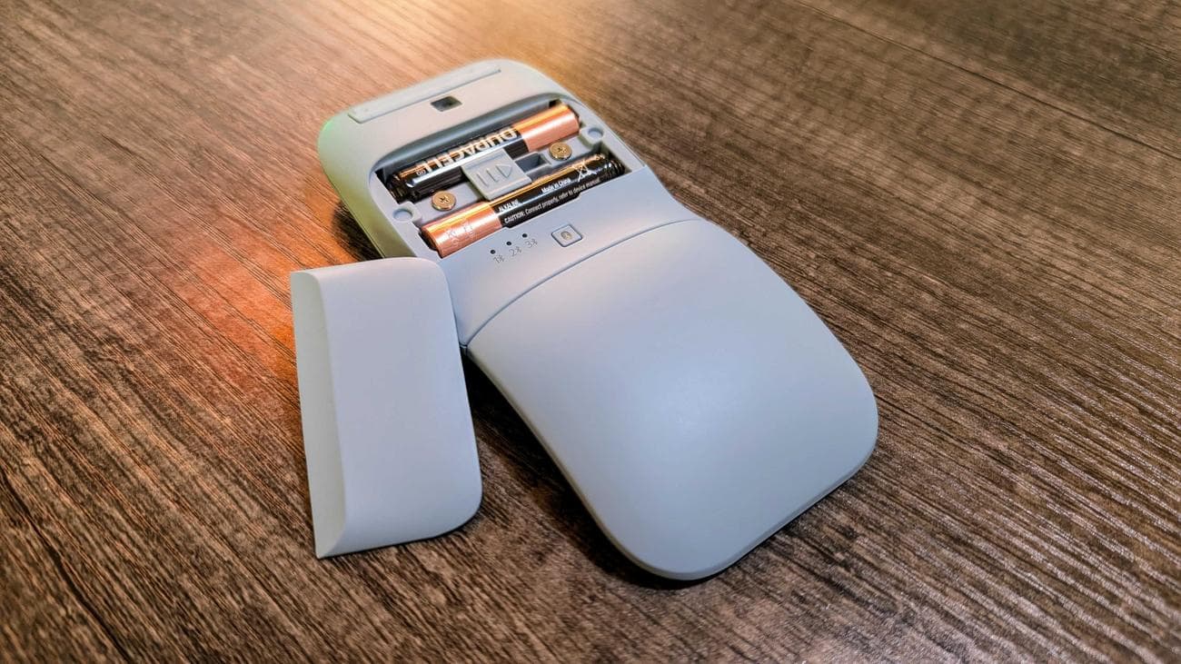 Εικόνα του ποντικιού Dell Bluetooth Travel Mouse (MS700).