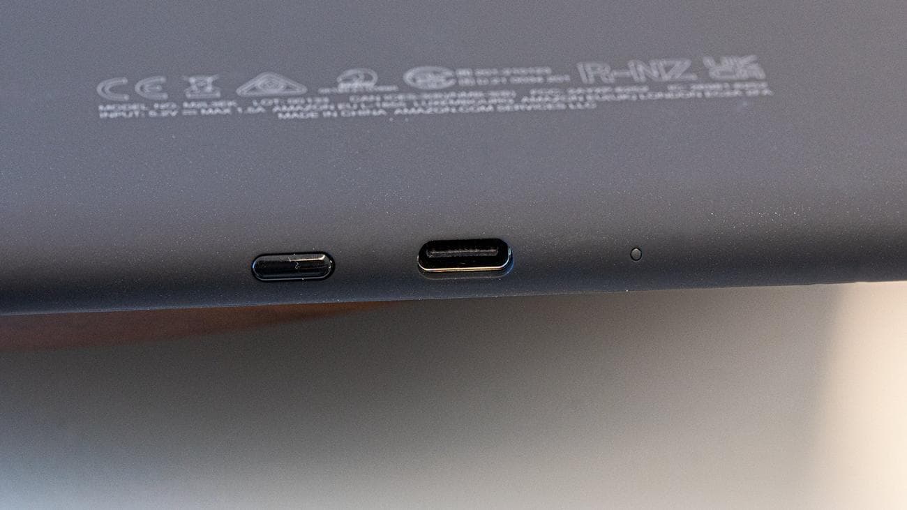 κοντινό πλάνο των θυρών Kindle