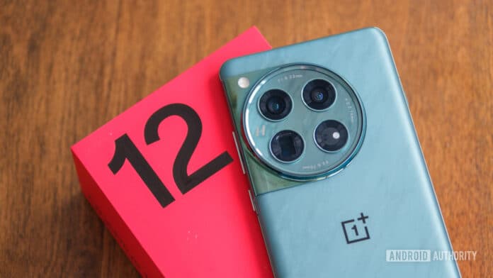 oneplus 12 camera on box