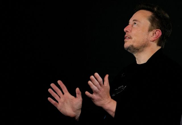 Ίλον Μασκ: Τελευταία προειδοποίηση από ΕΕ
