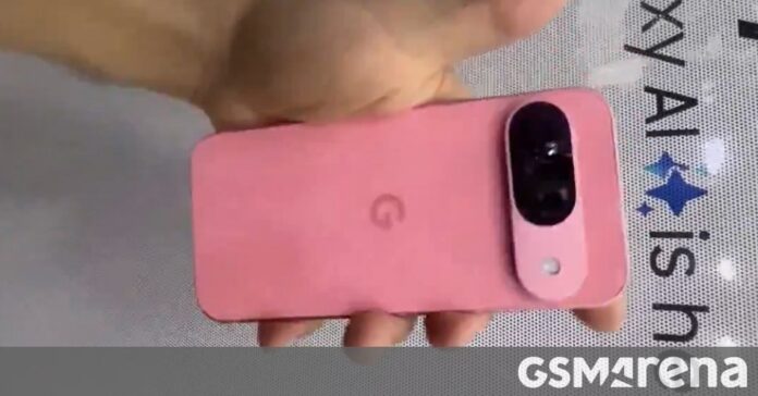 Google Pixel 9 (σε ροζ) χειρισμός σε βίντεο
