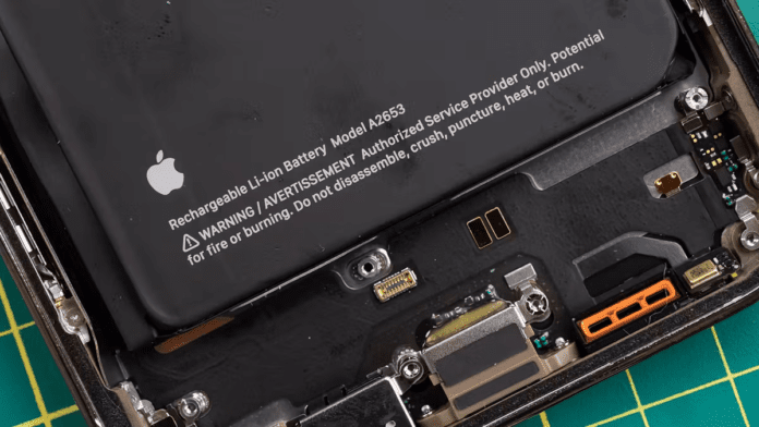 Επιθυμία της Apple είναι να αντικαθίστανται πανεύκολα οι μπαταρίες σε ένα iPhone