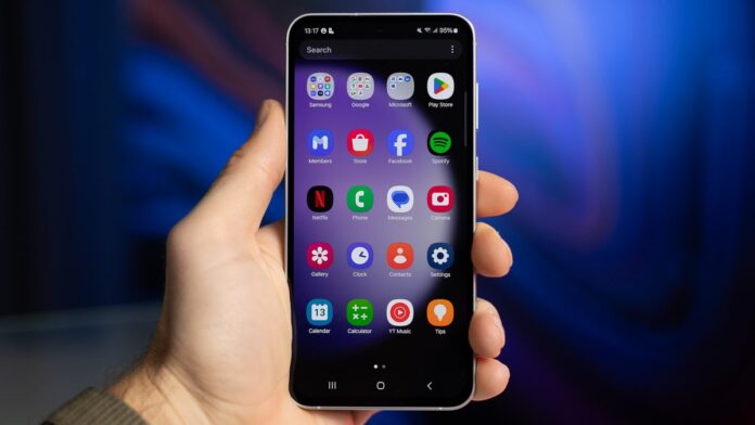 Το προσιτό Galaxy S23 FE της Samsung πωλείται τώρα σε μία από τις χαμηλότερες τιμές του ποτέ
