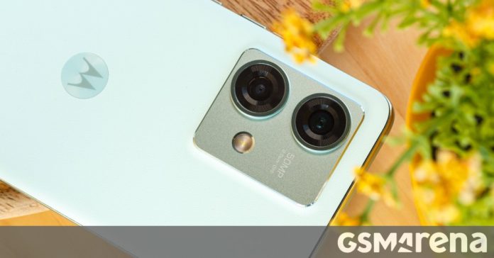 Τα χρώματα και οι παραλλαγές μνήμης του Motorola Edge 50 Neo εμφανίζονται
