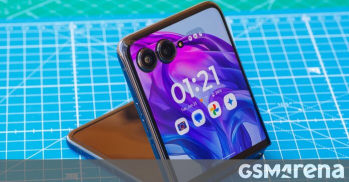Το Motorola Razr 50 Ultra κυκλοφόρησε στην Ινδία
