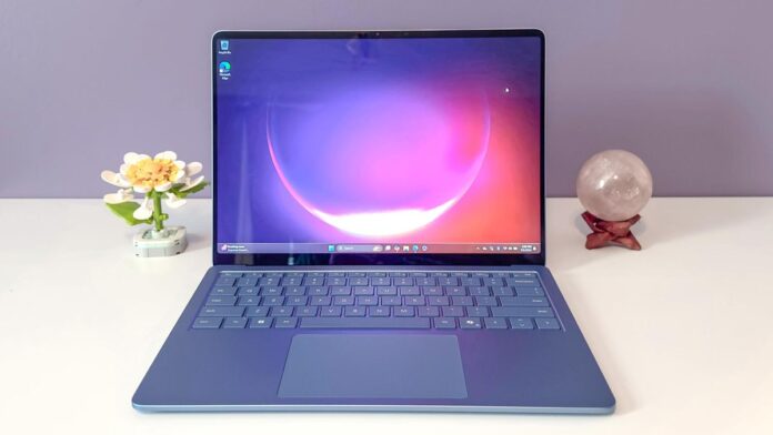 Αναθεώρηση Microsoft Surface Laptop 7: Παρόμοια εμφάνιση, νέο τσιπ
