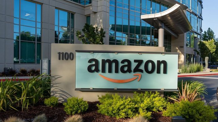 Η ΕΕ ζητάει πληροφορίες από την Amazon στο πλαίσιο της πράξης για τις ψηφιακές υπηρεσίες